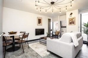 Fernseher, Arbeitsbereiche