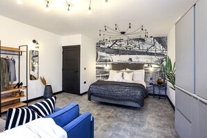 1 chambre, fer et planche Ă repasser, Wi-Fi, draps fournis