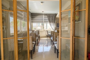 Restaurant - Plaza Hotel (Zakynthos)