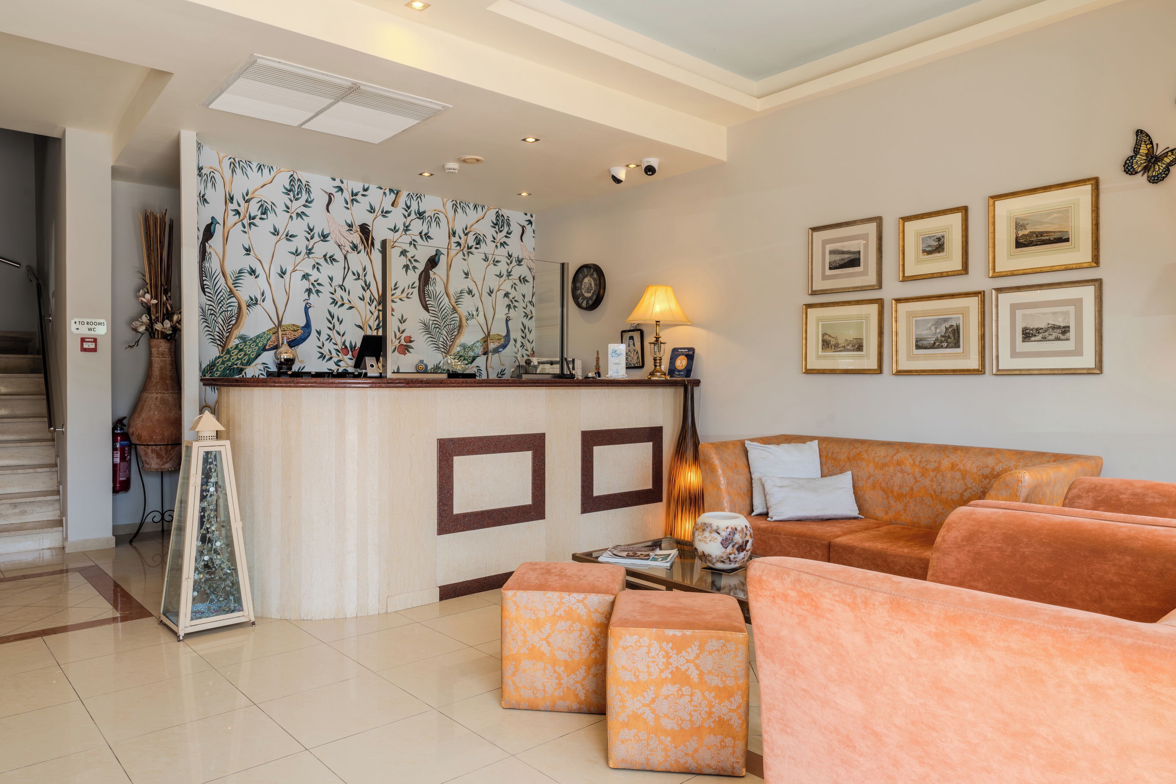 Photo - Plaza Hotel