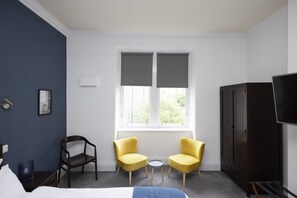 1 bedroom, desk, iron/ironing board, WiFi