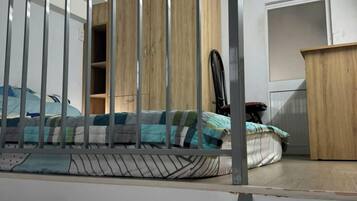 2 chambres, literie de qualité supérieure, bureau, Wi-Fi gratuit