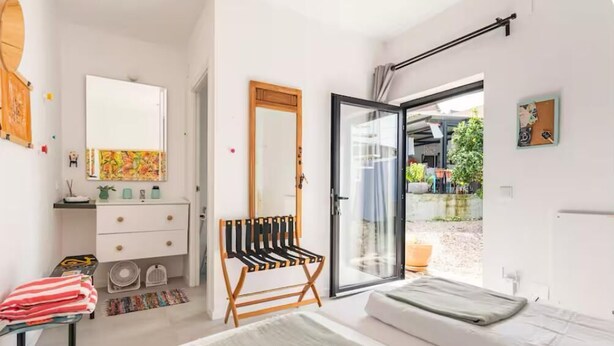 Blackout curtains, soundproofing, free WiFi - bedebike (Óbidos)