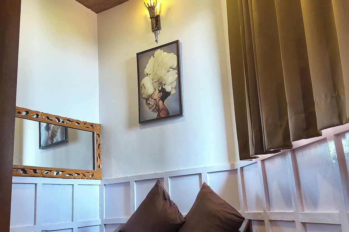 Doppelzimmer, Balkon, Bergblick | 2 Schlafzimmer, kostenloses WLAN