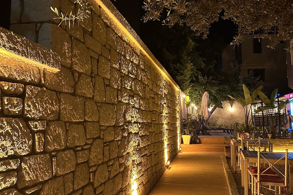 Kekik Alaçatı Otel