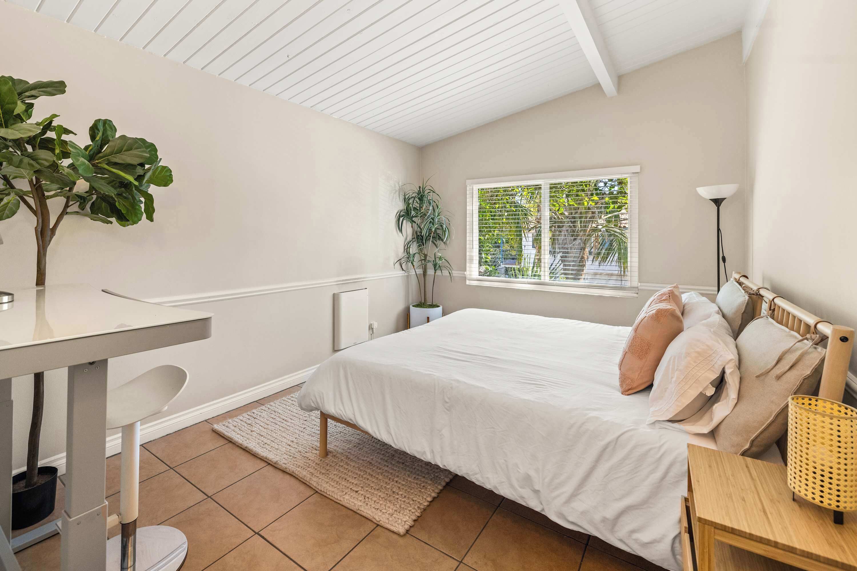 1 Schlafzimmer, Schreibtisch, Bügeleisen/Bügelbrett, WLAN