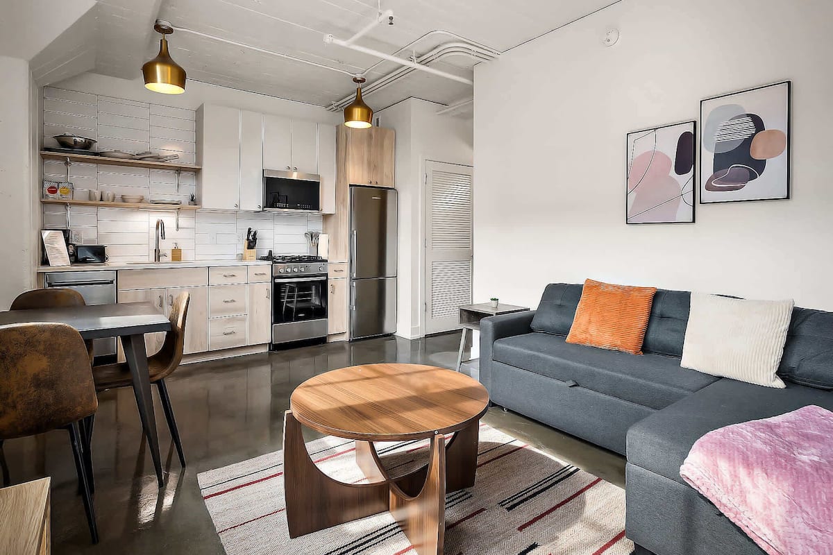 Deluxe Apartment, 1 Bedroom, Non Smoking | Living area