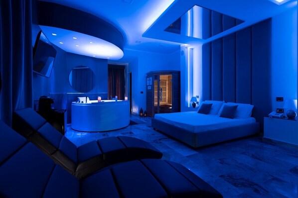 Deluxe Room | Minibar, soundproofing, free WiFi, bed sheets