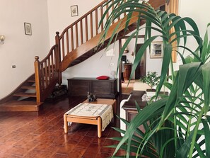 Interior - Rustic refinement in the Venetian countryside, pampered by hills and beaches. (Canton)