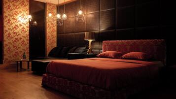 1 slaapkamer, een strijkplank/strijkijzer, wifi, beddengoed