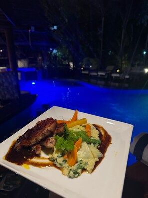 Restaurant - Sundaras Infinity Jungle Resort & Spa (Dambulla)