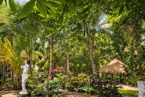 Garden - Sundaras Infinity Jungle Resort & Spa (Dambulla)