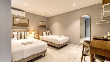 Twin Room - No Window