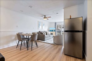 Condo, 1 Queen Bed with Sofa bed, Balcony, Garden View (Serenity by the Sea) | Interior