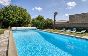 Beheizter Pool
