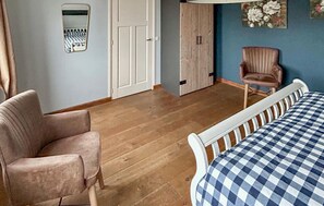 3 slaapkamers, reisbedje, gratis wifi