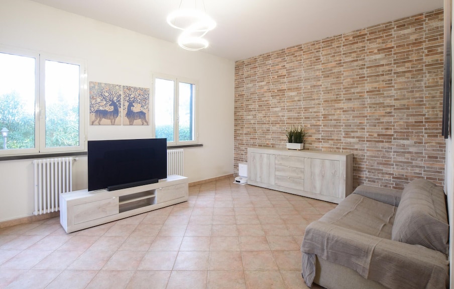 Maison Confortable à Cecina Avec Wifi - Cecina