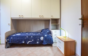 4 chambres, lit de bébé portatif, accès au Wi-Fi (inclus)