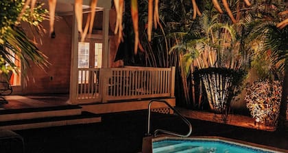 Charming 3-Bedroom Villa Centrally Located in the Florida Keys