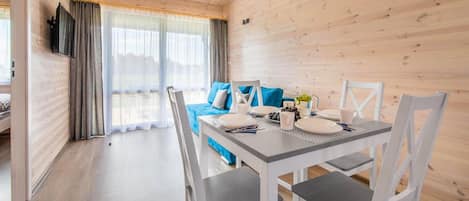 تناول الطعام