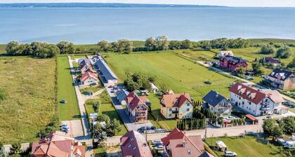 Stunning home in Krynica Morska with WiFi