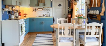 Amazing home in Averøy with WiFi