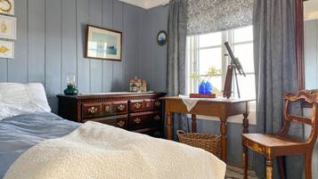 4 makuuhuonetta, vauvan matkasänky, ilmainen Wi-Fi