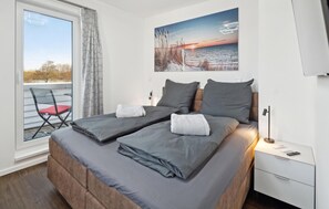 2 sovrum och resesäng