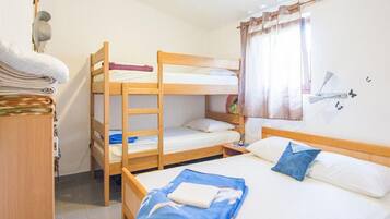 2 bedrooms, bed sheets