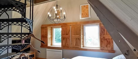 5 habitaciones, cuna de viaje y wifi gratis