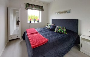 2 sovrum, strykjärn/strykbräda och gratis wi-fi