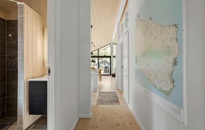 Shower - Lovely home in Nexø with WiFi (Nexø)