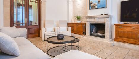 Smart-tv, bordtennisbord