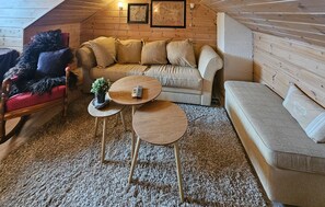 Smart TV y chimenea