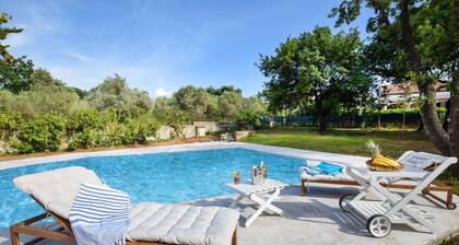 Amazing home in Castellabate with WiFi