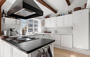 雪櫃、爐具、洗碗機、咖啡機/沖茶器