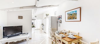 2 bedroom stunning home in Oradour-Fanais