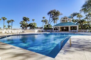 Beheizter Pool