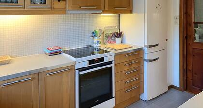 3 bedroom awesome apartment in Mandal