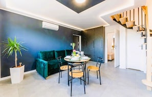 Dining - 3 bedroom beautiful home in Wodnica (Wodnica)