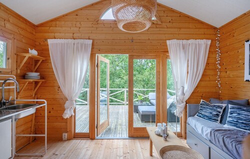 4 bedroom cozy home in Lysekil