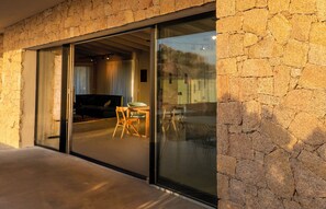 Exterior detail - Luxury villa with stunning sea view and heated infinity pool in Costa Paradiso (Costa Paradiso)