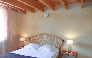 2 soverom, reiseseng for barn og wi-fi (inkludert)