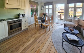 Smart TV - 3 bedroom stunning home in Holmsbu (Holmsbu)