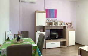 Dining - Amazing home in Zdrilo (Zdrilo)