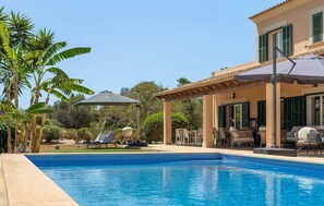 Pool - Stunning home in Santanyí with private swimming pool, can be inside or outside (Santanyí)