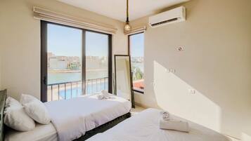 Vila Basic | 3 kamar tidur, setrika/meja setrika, dan seprai linen