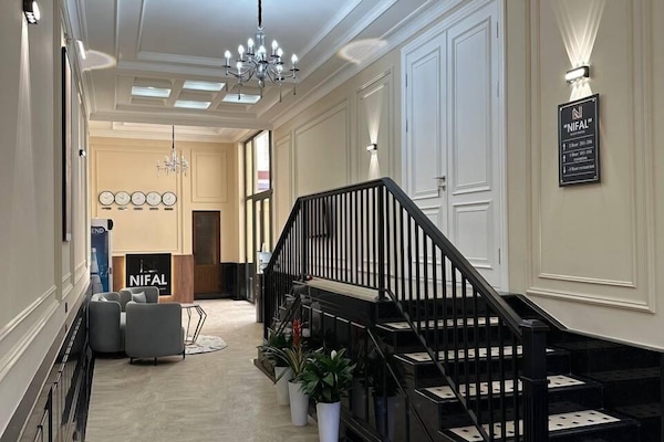 Televisión 32 pulgadas con canales de televisión digitales