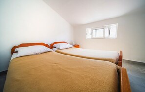 4 habitaciones y wifi gratis 