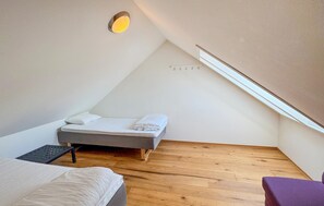 2 bedrooms, free WiFi